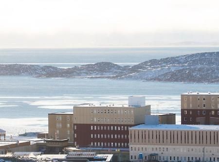 The Frobisher Inn Iqaluit Eksteriør bilde